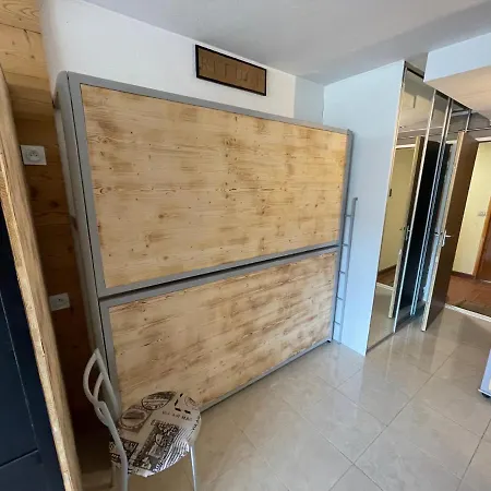 Appartement le champas à Enchastrayes Extérieur photo